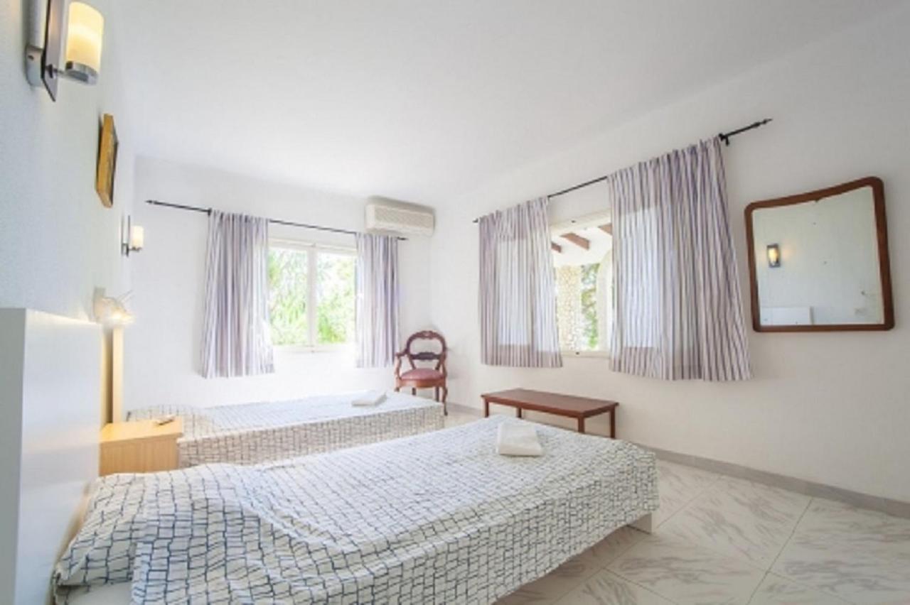 Finca La Siesta - Villa In Betlem, Mallorca 洛尼亚德圣佩德尔 外观 照片